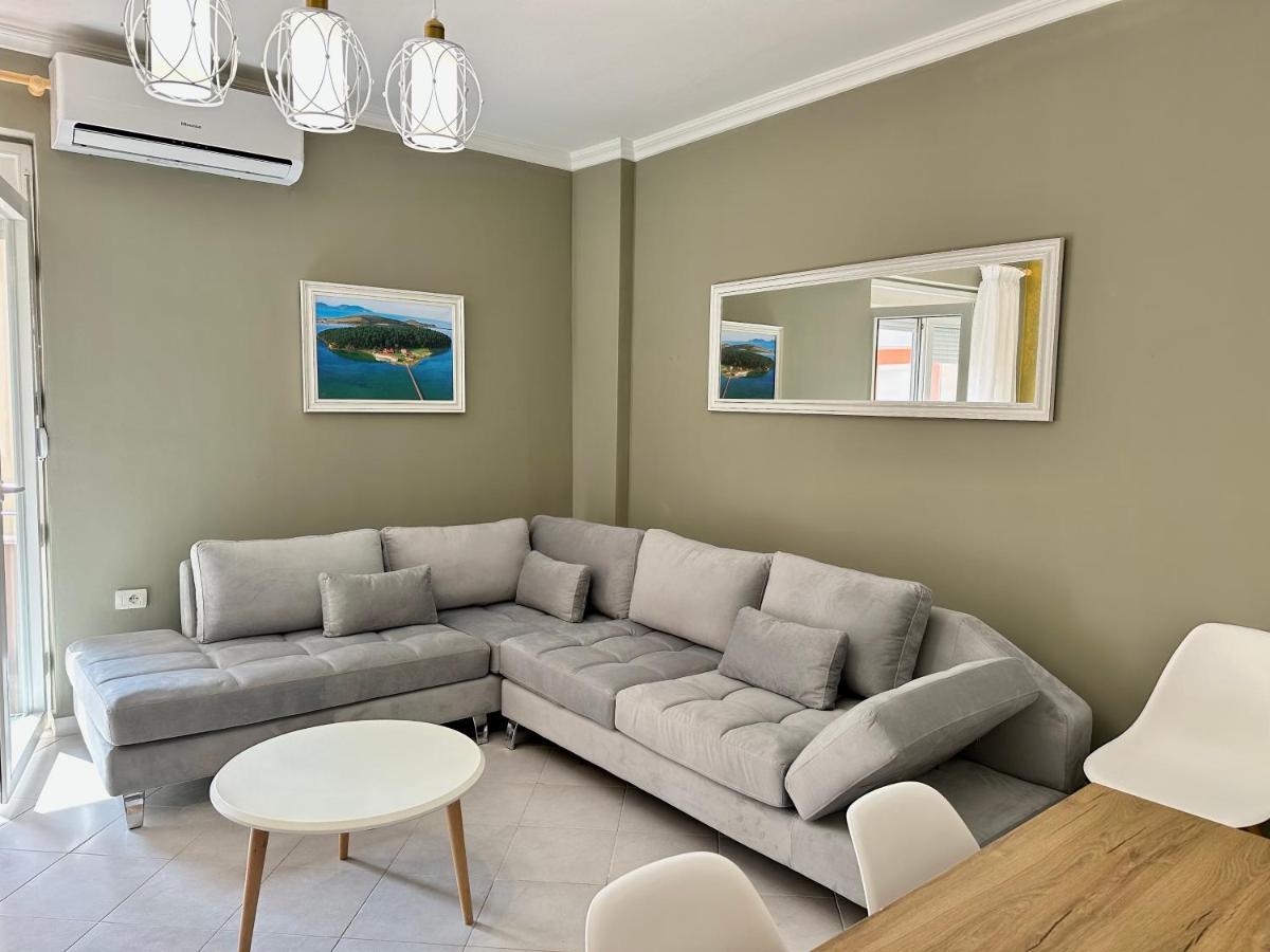 Family Suite Residence Vlorë Extérieur photo
