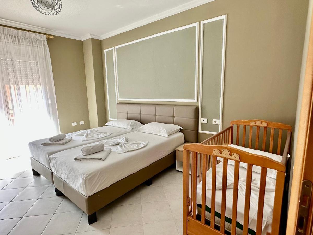 Family Suite Residence Vlorë Extérieur photo