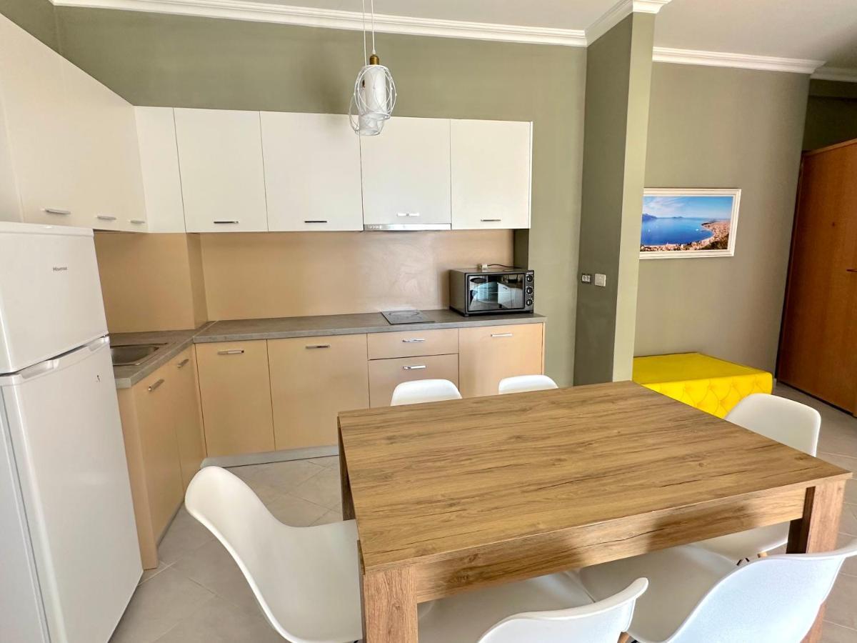 Family Suite Residence Vlorë Extérieur photo