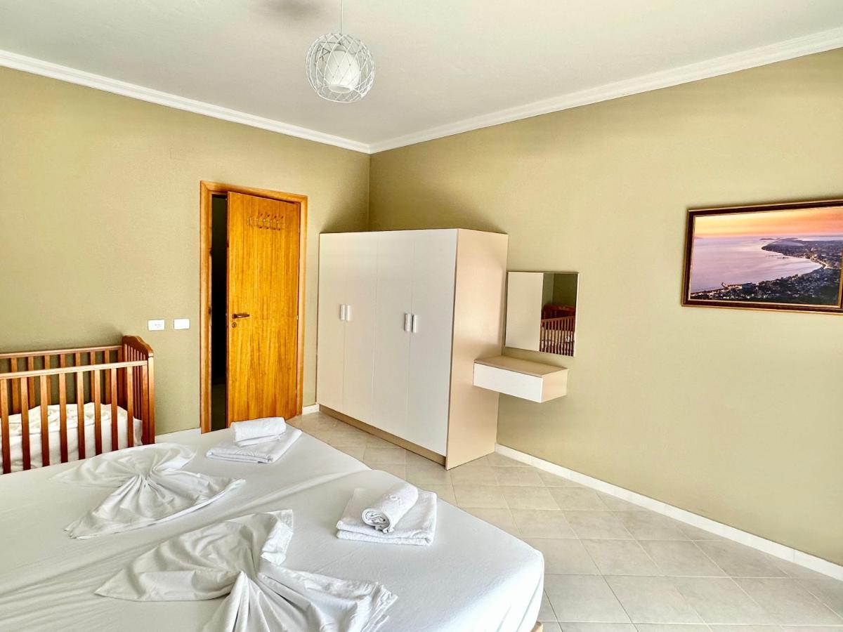 Family Suite Residence Vlorë Extérieur photo