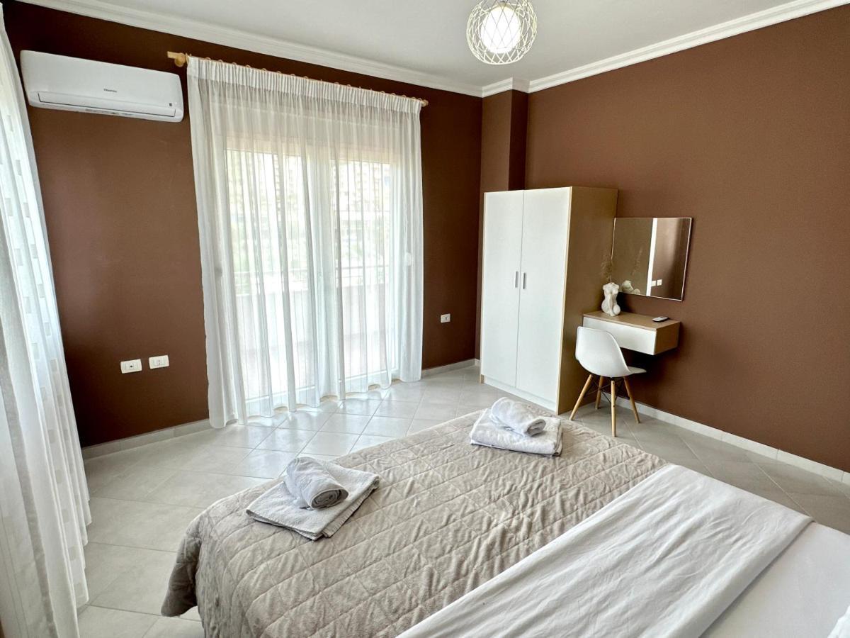 Family Suite Residence Vlorë Extérieur photo