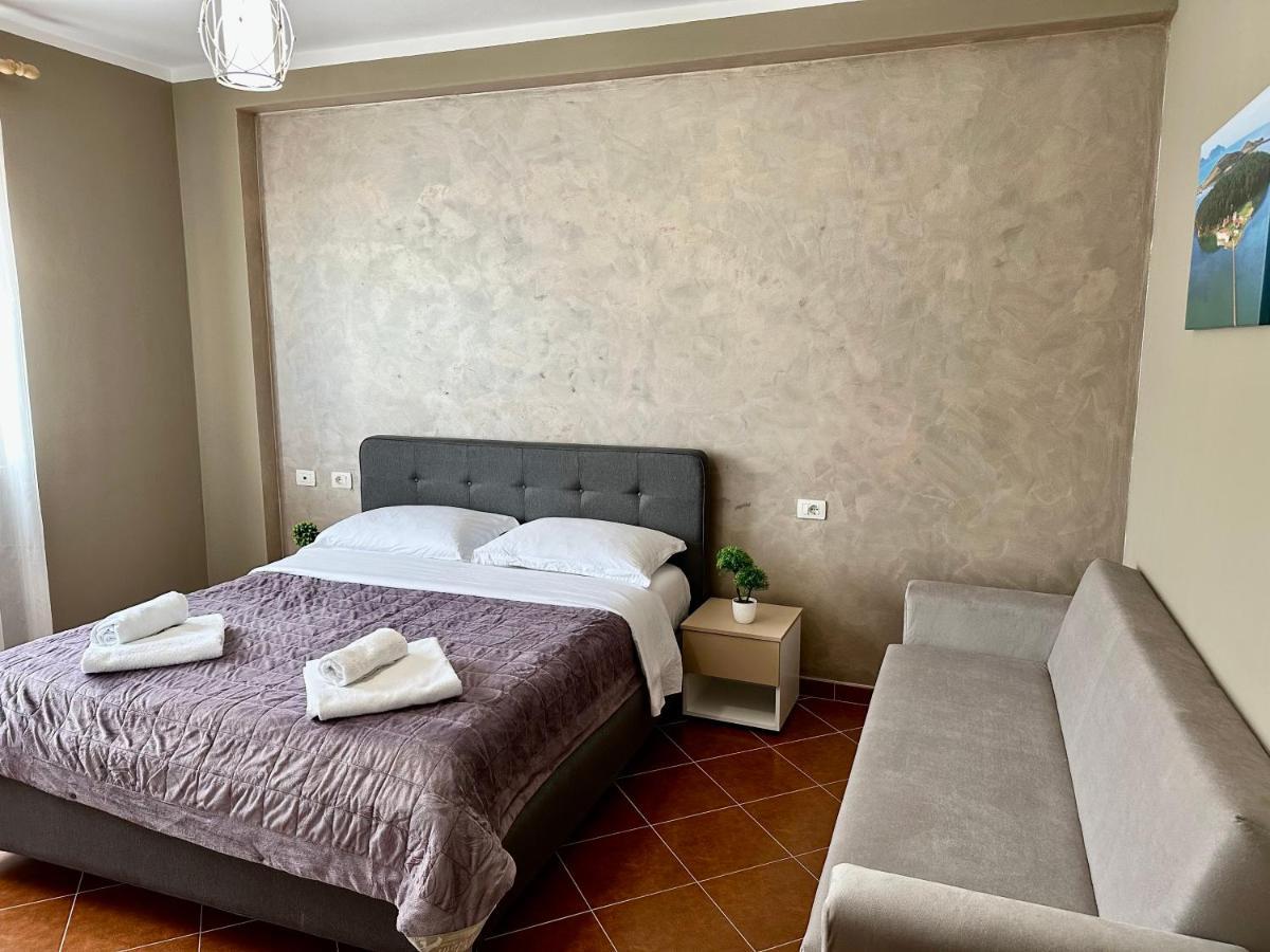 Family Suite Residence Vlorë Extérieur photo