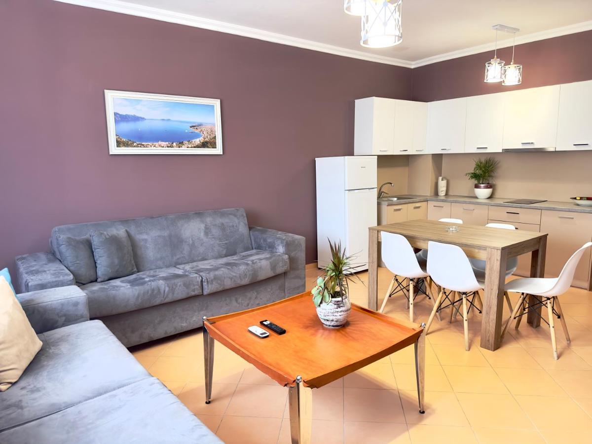 Family Suite Residence Vlorë Extérieur photo